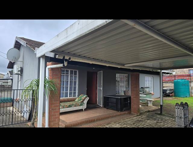 3 BEDROOM HOUSE FOR SALE IN WOODLANDS